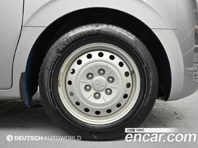 Hyundai Staria 2022 — фото 4 из 20