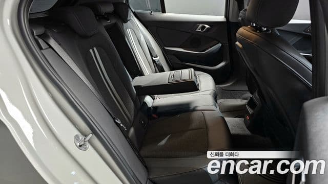 BMW 1 Series 2021 — ფოტო 11/20