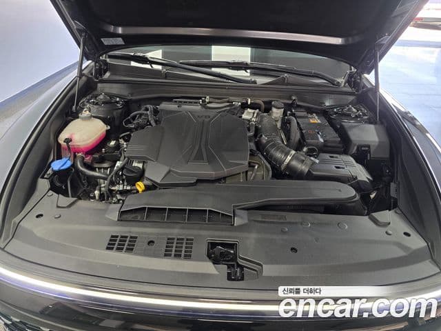 Hyundai Grandeur 2024 — ფოტო 5/20
