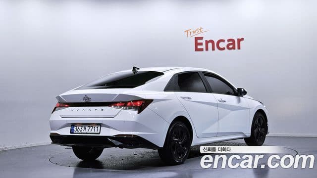 Hyundai Avante 2023 — фото 1 из 20