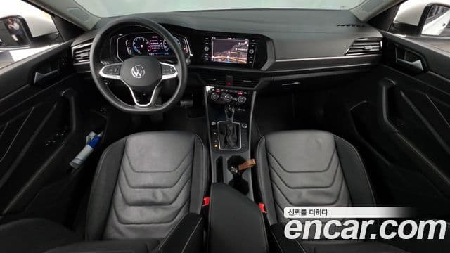 Volkswagen Jetta 2023 — фото 7 из 20