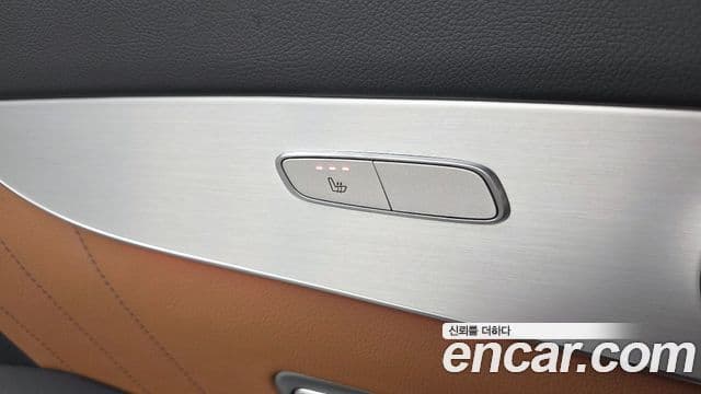 Mercedes-Benz GLC-Class 2021 — ფოტო 18/20