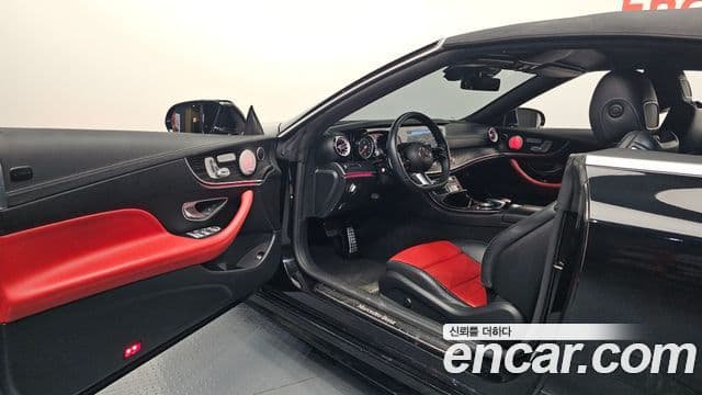 Mercedes-Benz E-Class 2018 — фото 8 из 20