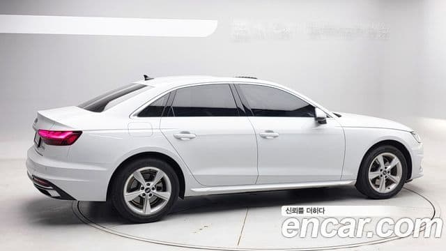 Audi A4 2021 — фото 4 из 20