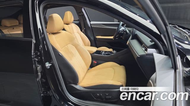 Kia K5 2020 — фото 12 из 20