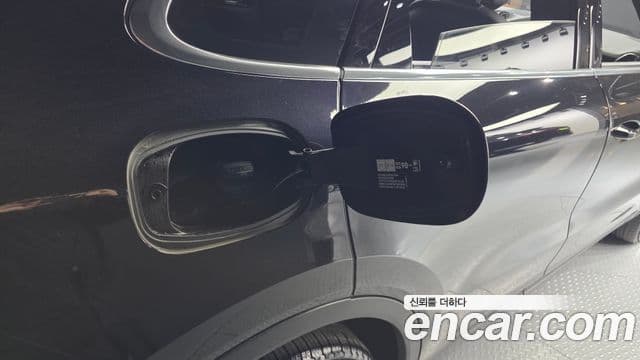 Porsche Cayenne 2021 — Photo 8/32