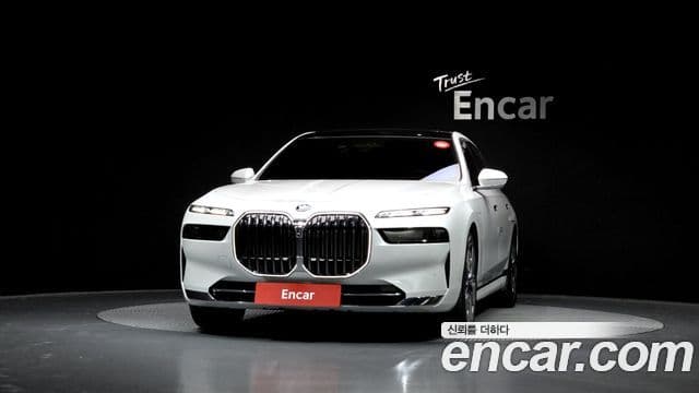 BMW 7 Series 2025 — Photo 5/20