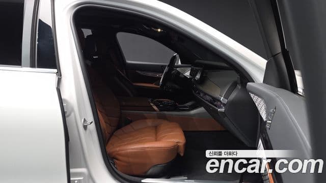 BMW 7 Series 2025 — Photo 18/20