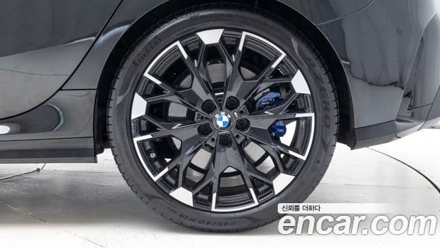 BMW 1 Series 2025 — ფოტო 5/19