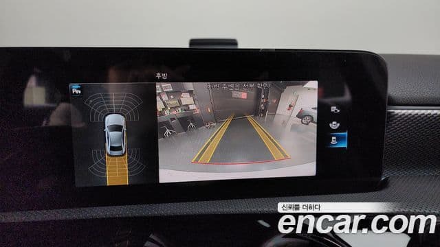 Mercedes-Benz A-Class 2022 — фото 13 из 20