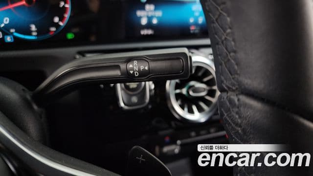 Mercedes-Benz A-Class 2022 — ფოტო 15/20