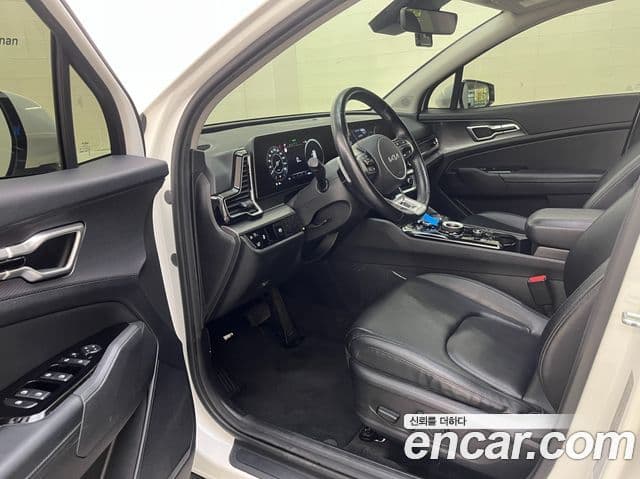 Kia Sportage 2022 — фото 9 из 19