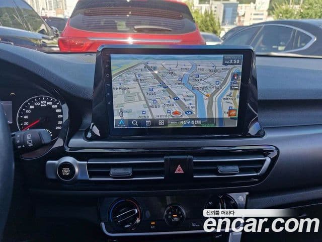 Kia Seltos 2021 — Şəkil 11/13