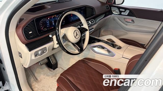 Mercedes-Benz GLS-Class 2026 — фото 9 из 20