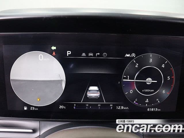 Kia Carnival 2022 — фото 5 из 20
