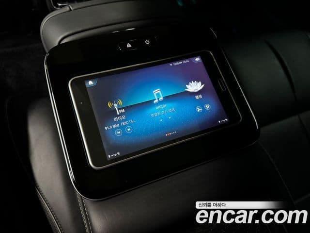 Mercedes-Benz GLS-Class 2022 — ფოტო 17/20