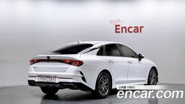 Kia K5 2021 — Şəkil 2/20