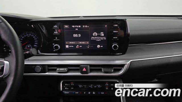 Kia K5 2021 — Şəkil 12/20