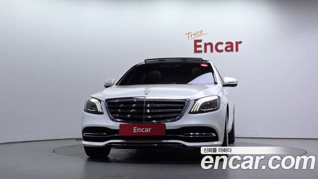 Mercedes-Benz S-Class 2019 — Photo 6/30