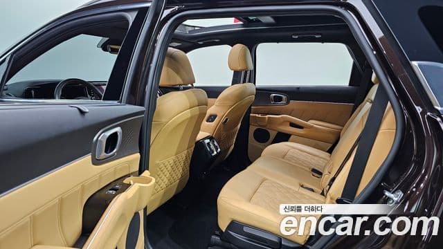 Kia Sorento 2020 — ფოტო 11/20