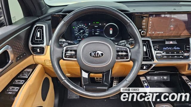 Kia Sorento 2020 — ფოტო 13/20