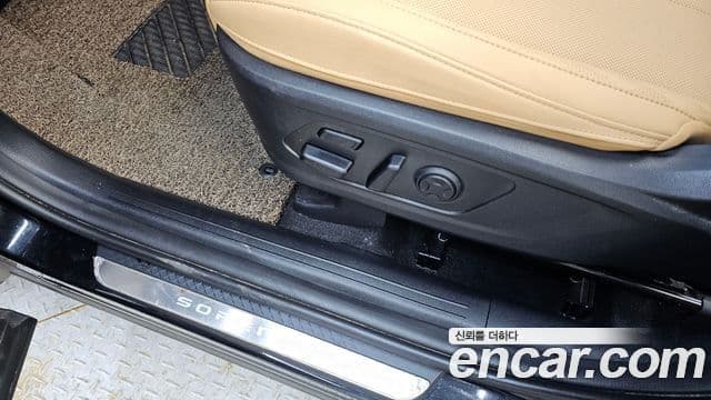 Kia Sorento 2022 — Photo 32/38