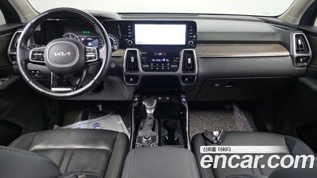 Kia Sorento 2022 — Photo 28/31