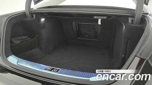 Mercedes-Benz S-Class 2025 — фото 11 из 17