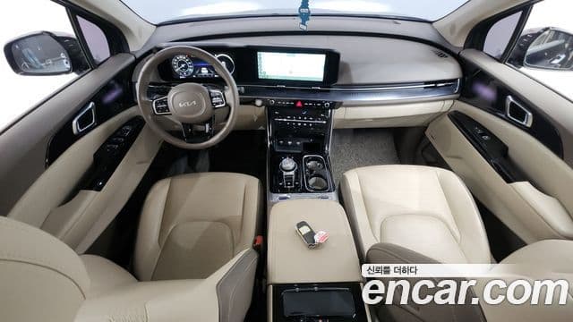Kia Carnival 2021 — Фото 7/20