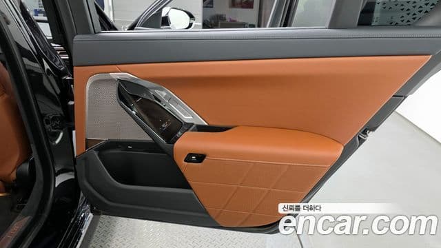 BMW 7 Series 2025 — Photo 19/30