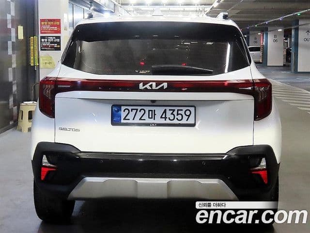 Kia Seltos 2025 — фото 4 из 20