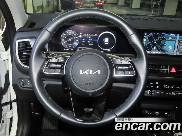 Kia Seltos 2025 — ფოტო 7/20