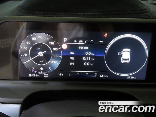 Kia Seltos 2025 — ფოტო 8/20