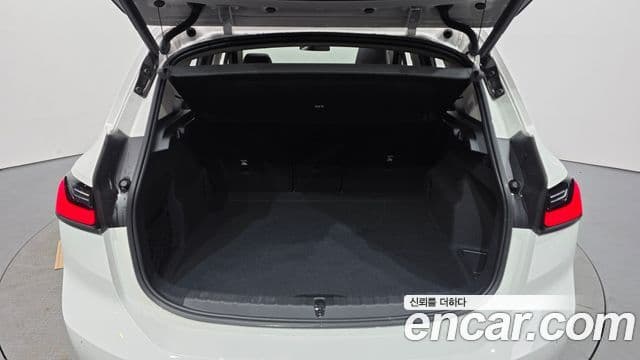 BMW 2 Series Active Tourer 2023 — Şəkil 22/34