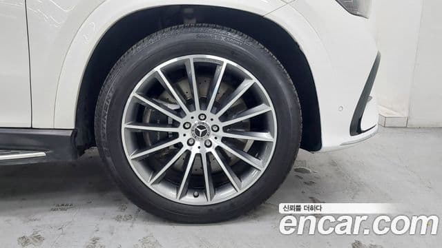 Mercedes-Benz GLE-Class 2023 — Photo 5/20