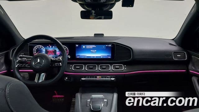 Mercedes-Benz GLE-Class 2023 — Photo 9/20