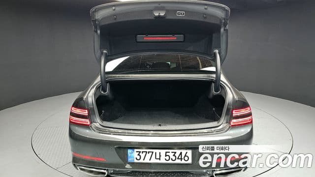 Genesis Electrified G80 2021 — фото 20 из 20