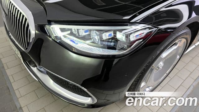 Mercedes-Benz S-Class 2021 — Photo 30/35