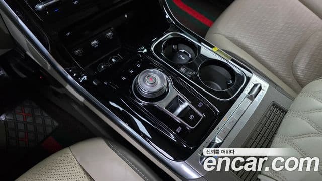 Kia Carnival 2021 — Фото 9/20