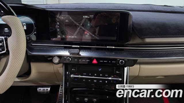 Kia Carnival 2021 — Фото 14/20