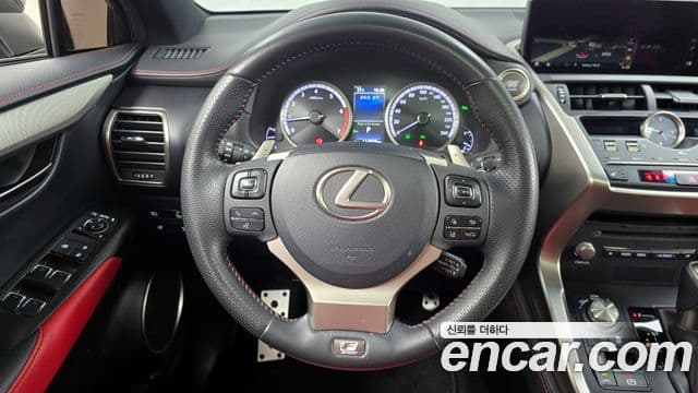 Lexus NX300 2018 — Şəkil 13/20