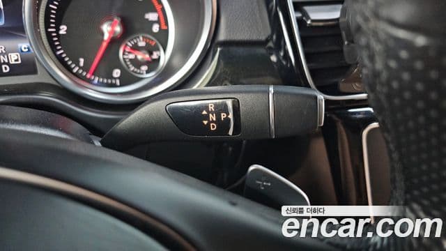 Mercedes-Benz GLS-Class 2018 — фото 17 из 20