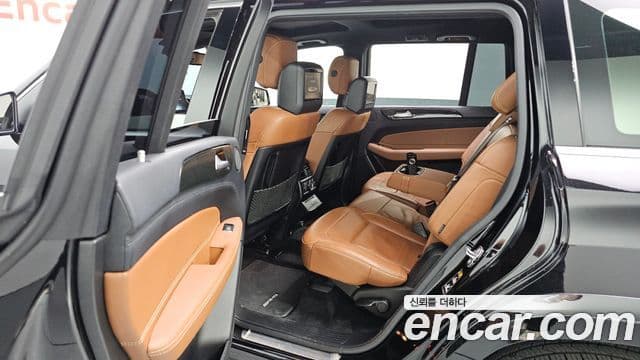 Mercedes-Benz GLS-Class 2018 — фото 20 из 20