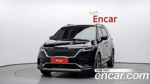 Kia Carnival 2023 — ფოტო 3/20