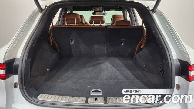 Genesis GV70 2021 — фото 17 из 20