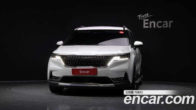 Kia Carnival 2023 — Şəkil 2/20