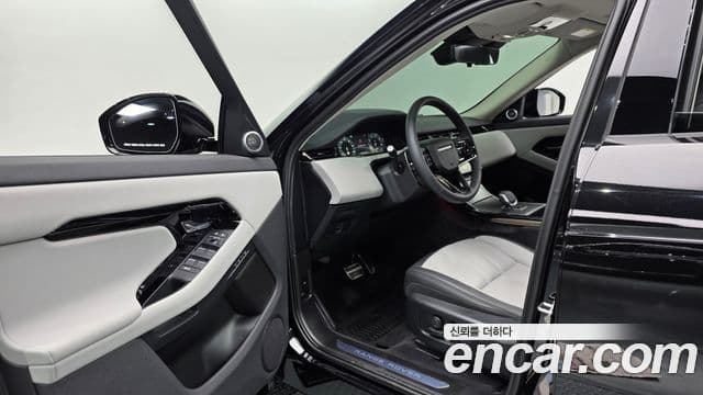 Land Rover Range Rover Evoque 2025 — Şəkil 10/20
