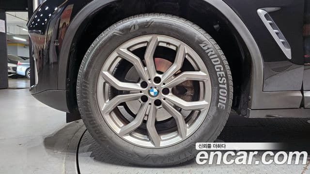BMW X4 2021 — ფოტო 5/20
