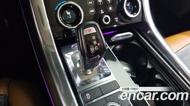 Land Rover Range Rover Sport 2018 — Фото 9/20
