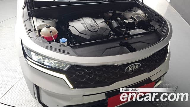 Kia Sorento 2021 — фото 6 из 20